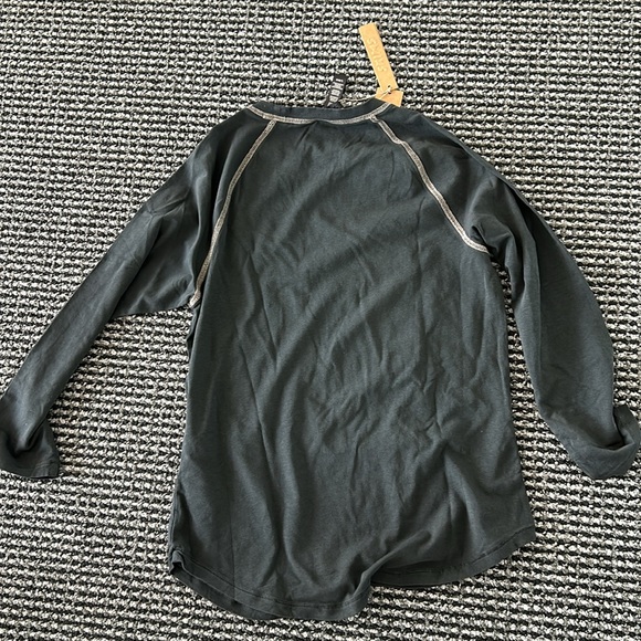 NWT SKIMS New Vintage 3/4 Long Sleeve Washed Onyx T Shirt Size Large - Picture 3 of 3